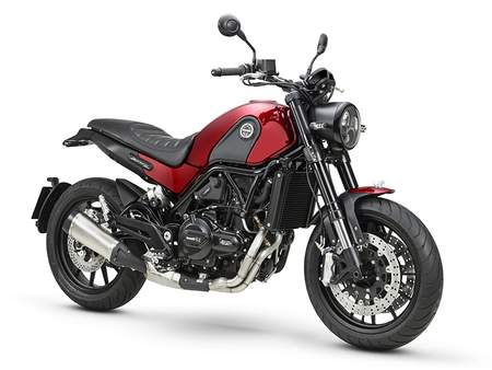 scrambler bike in India