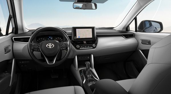 Toyota Corolla Cross interior 